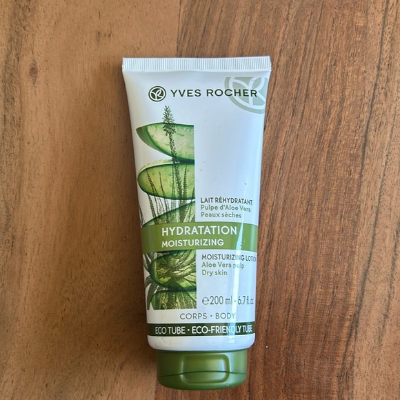 NEW Yves Rocher Moisturizing Lotion Aloe Vera - Dry Skin - Picture 2 of 4